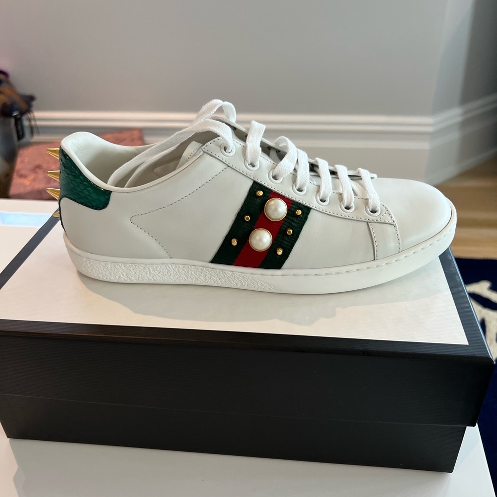 Gucci Sneakers